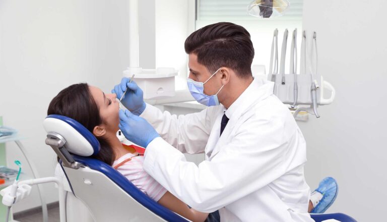 Dental Crowns in Gurgaon: Restore Your Smile with Confidence